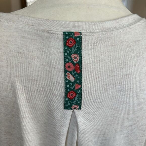 Matilda Jane Narrator Tunic Ivory Cream Floral Embellished Size Small - Picture 5 of 12